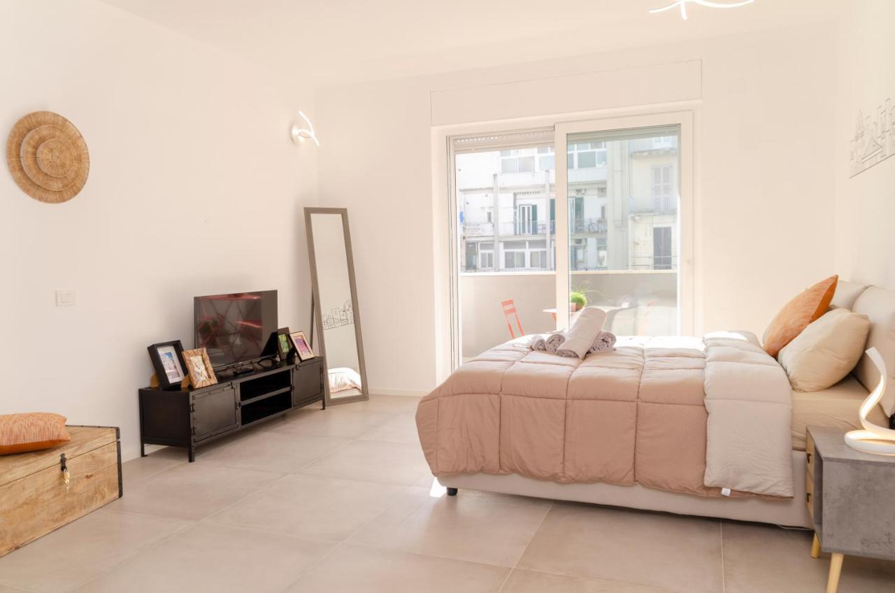 Apulialux Garruba Cozy Apt & Parking Бари Екстериор снимка