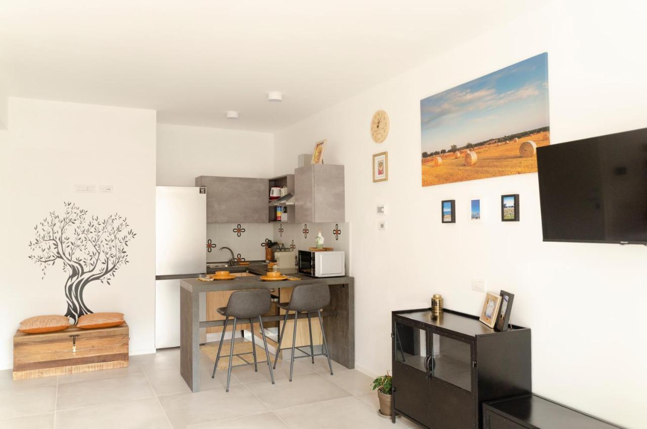 Apulialux Garruba Cozy Apt & Parking Бари Екстериор снимка